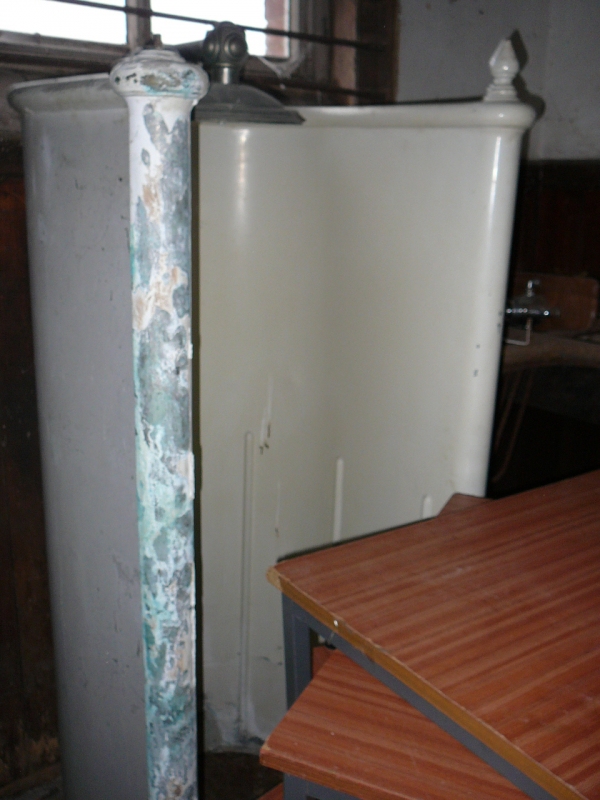 Victorian shower available